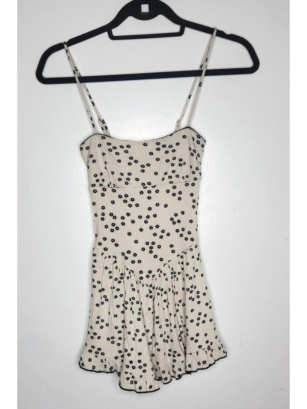 Bershka Dress Girls 10-12 Years White Black Floral Ribbed Ruffle Mini